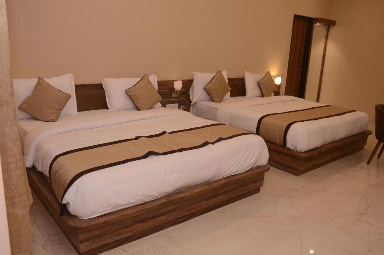 Hotel Bharat Kota  Exterior photo
